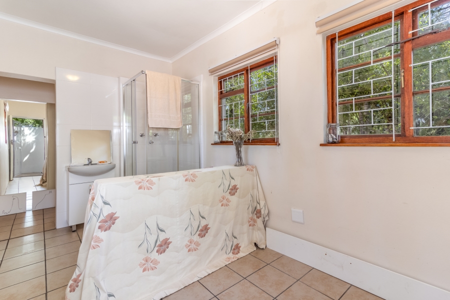 6 Bedroom Property for Sale in Brandwacht Western Cape